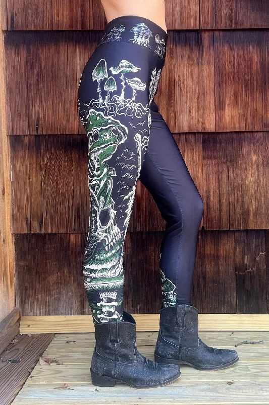 goth-goblincore-leggings