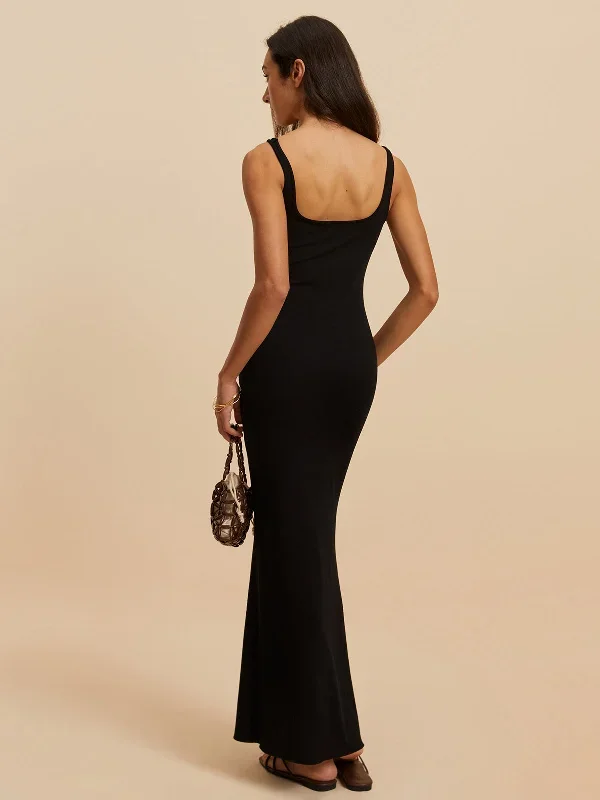 backless-low-cut-long-dress