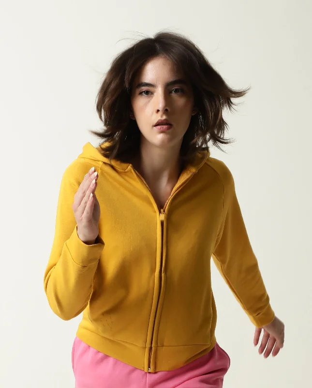 capper-womens-sweatshirt-mustard