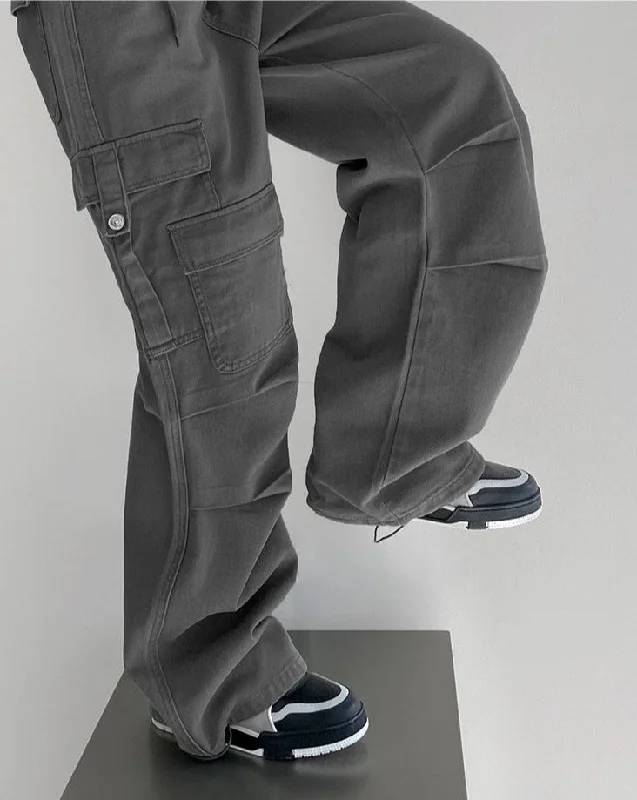 classic-straight-leg-ruched-cargo-jeans