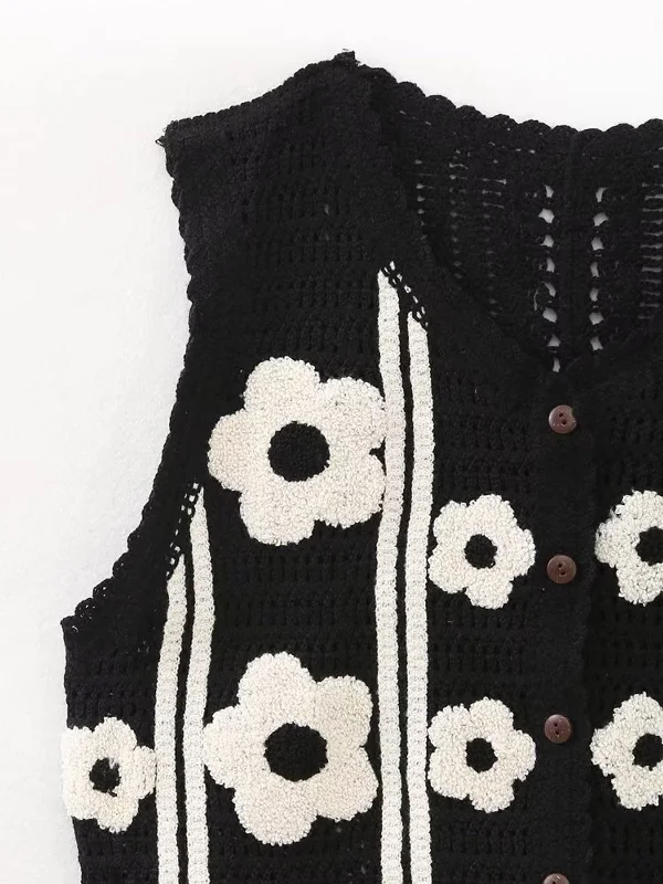 floral-crochet-vest