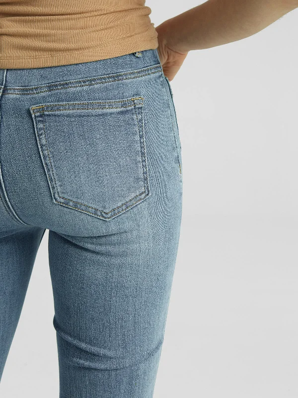 front-pocket-flare-jeans