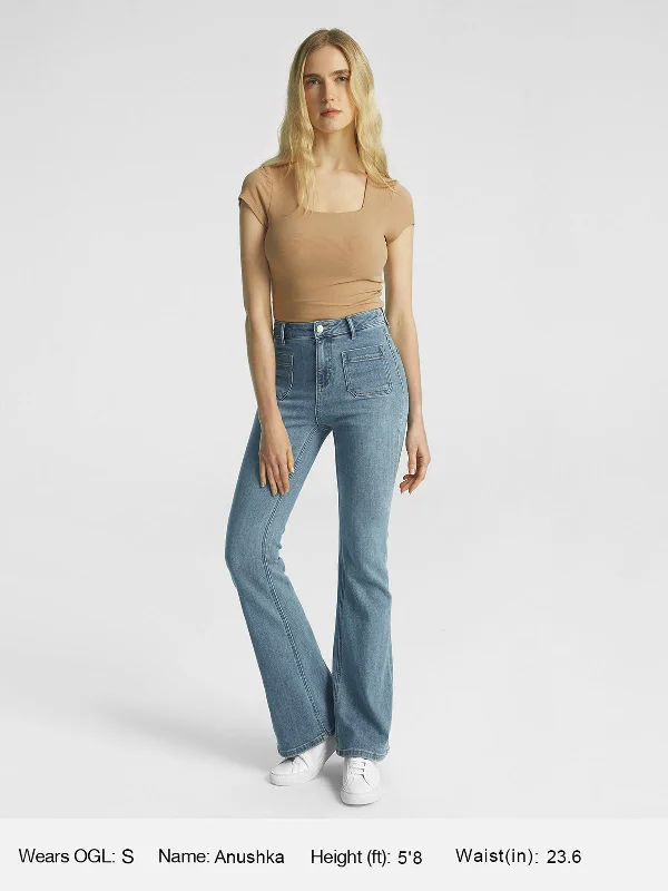 front-pocket-flare-jeans