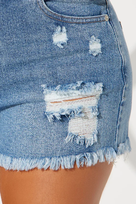 last-hurrah-denim-shorts-medium-wash