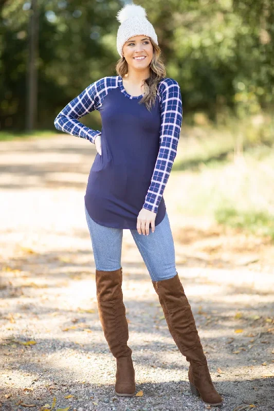 navy-plaid-sleeve-top