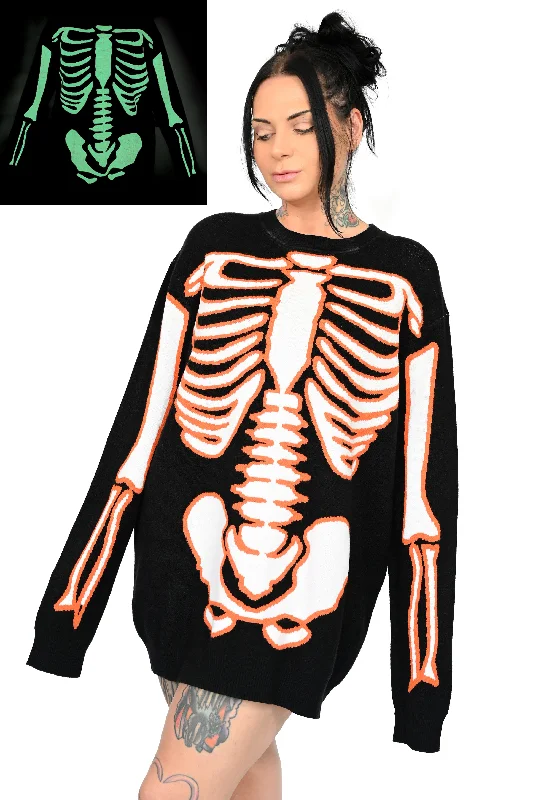 spooky-scary-skeleton-sweater-black-orange-glow