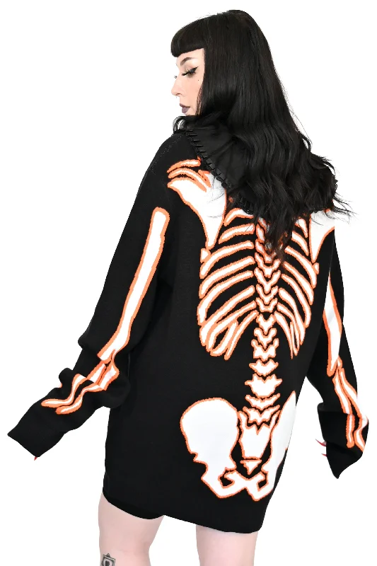 spooky-scary-skeleton-sweater-black-orange-glow