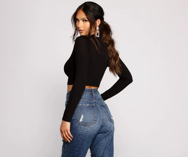 stylish-stunner-crepe-knit-crop-top-060012778001