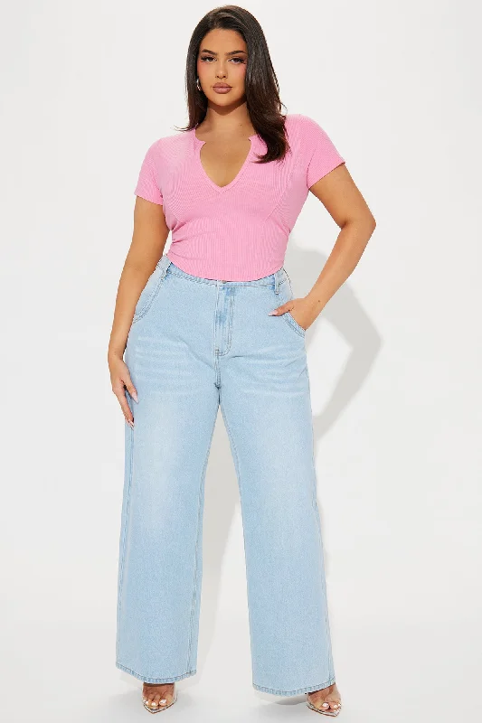 valentina-plunge-crop-top-bubblegum-pink