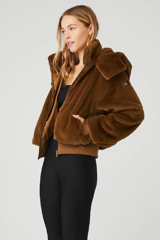 w4496r-faux-fur-foxy-jacket-chocolate